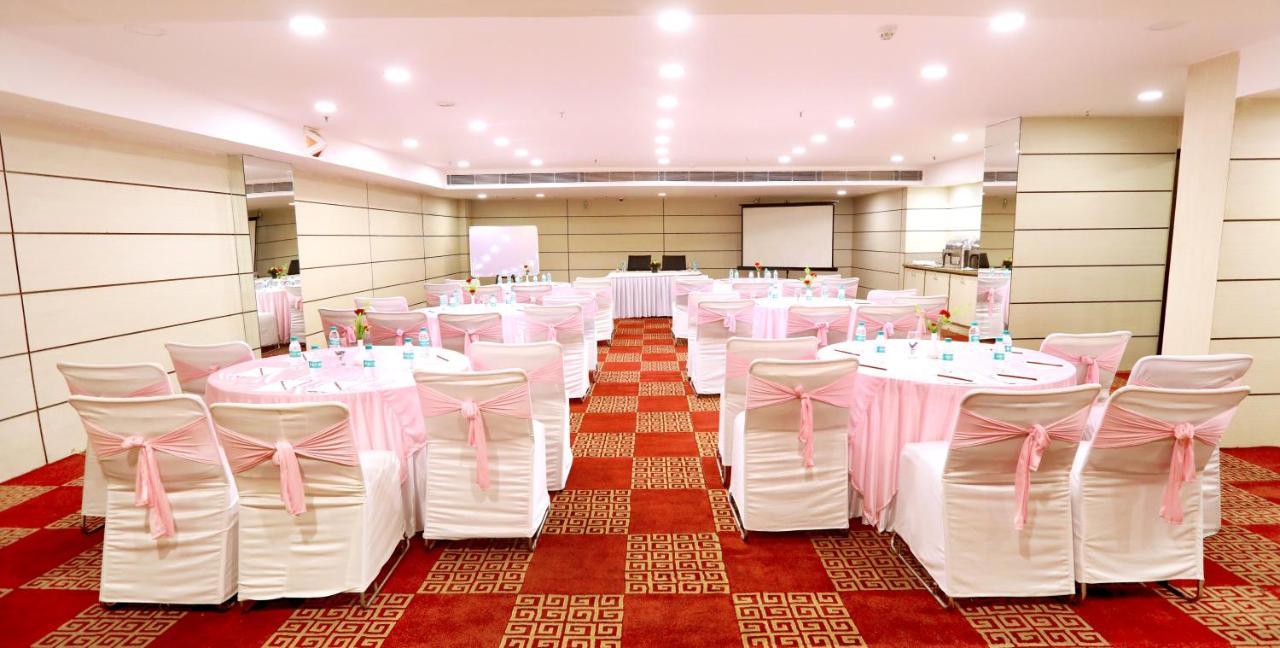 Hotel Pitrashish Pride Igi Intl Airport Delhi Exterior foto