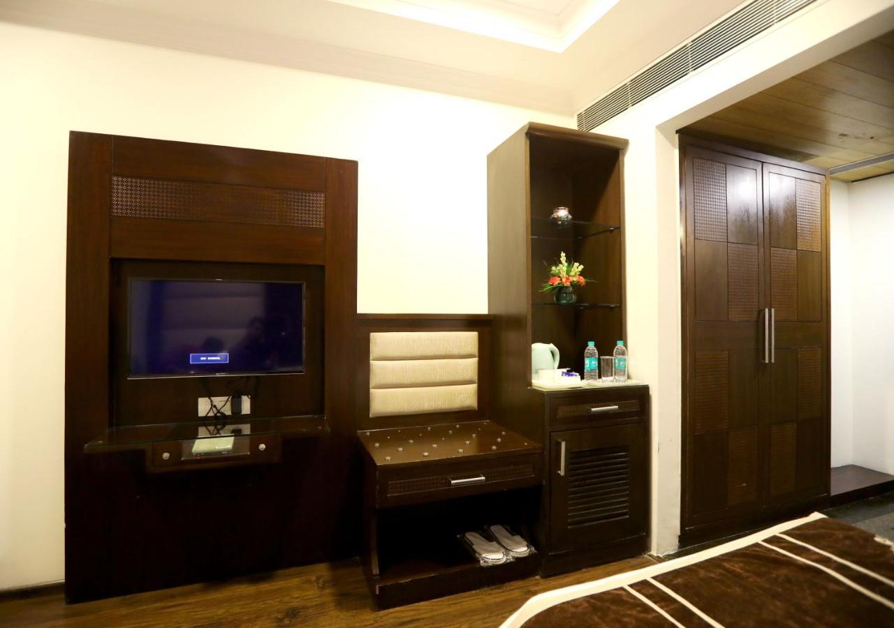 Hotel Pitrashish Pride Igi Intl Airport Delhi Exterior foto