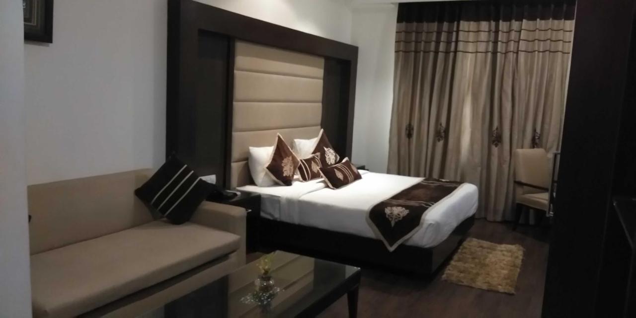 Hotel Pitrashish Pride Igi Intl Airport Delhi Exterior foto